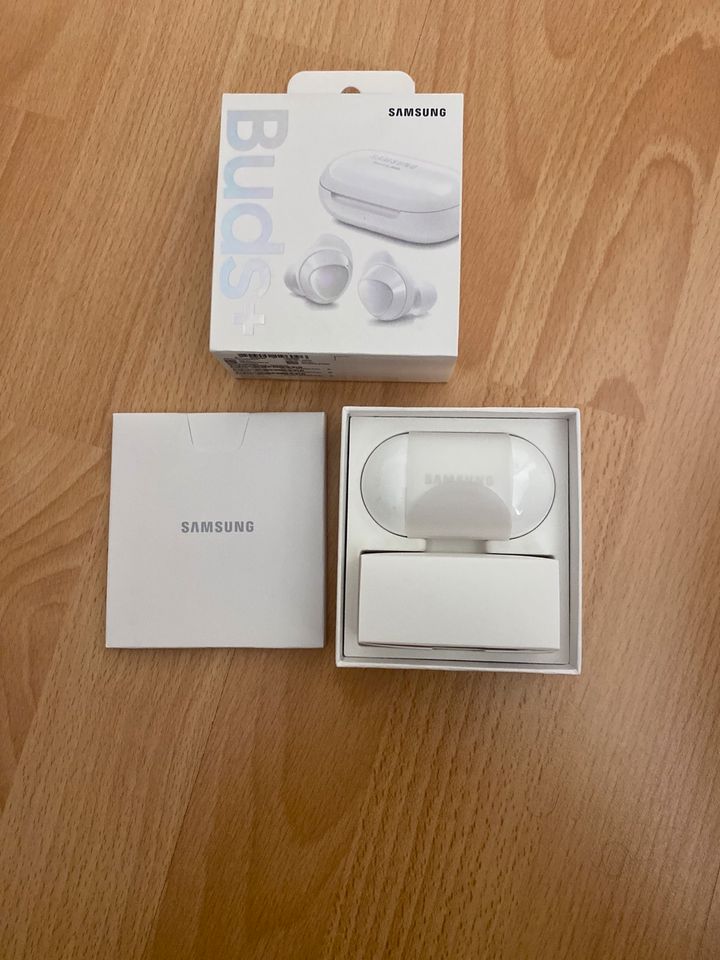 Samsung Galaxy Buds+ Kopfhörer wie Neu in Hamburg