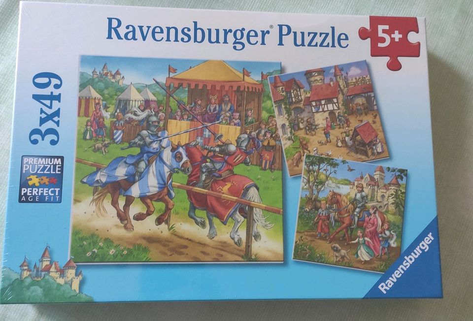 Puzzle 3 x 49 Teile. Ritter Rittergut in Bernsdorf