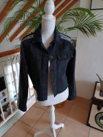 Jeansjacke kurz mit coolen Details Nordrhein-Westfalen - Gütersloh Vorschau