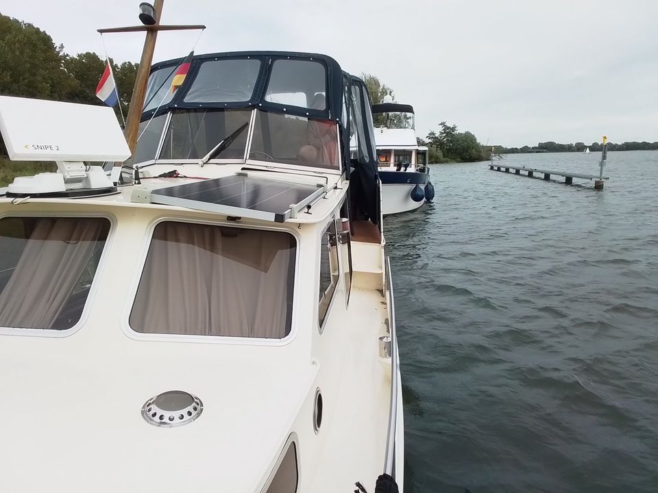 Stahlboot, Verdränger, Kajütboot 10m x 3,35m in Bonn