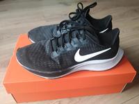 Nike Air Zoom Pegasus Sportschuhe Gr.38,5 Hessen - Solms Vorschau