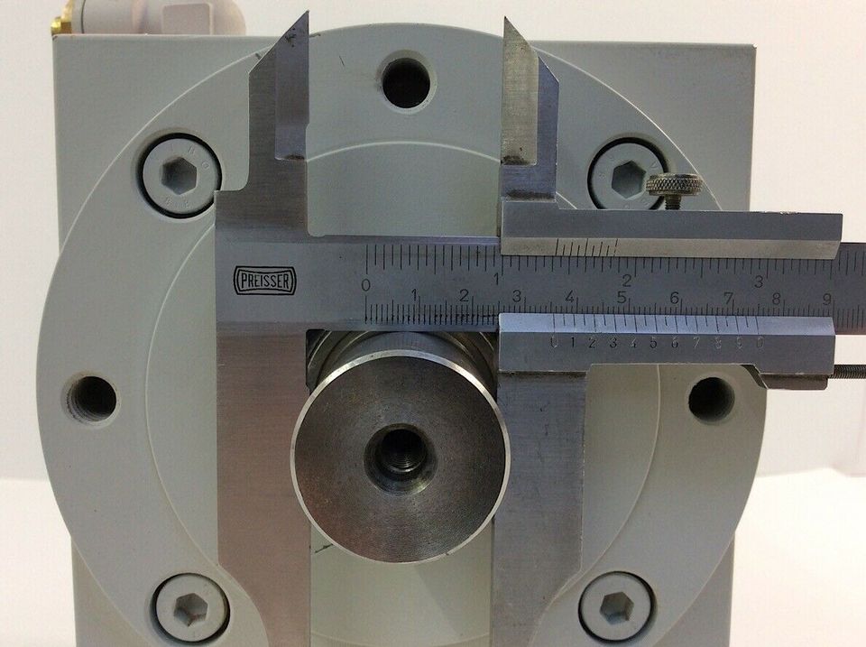 Vogler Getriebe Kegelradgetriebe Typ ML25, I=1.0, BA30, Bj.: 2015 in Korschenbroich