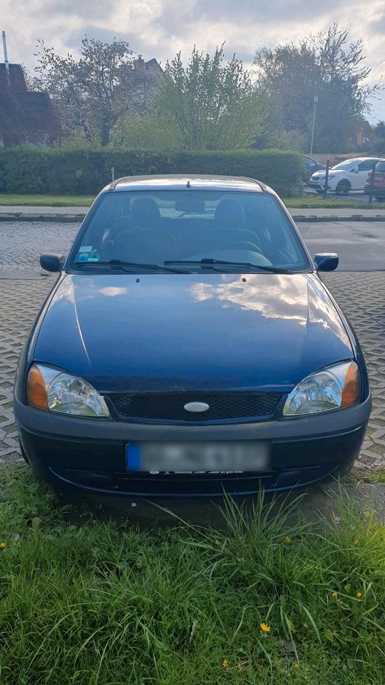 Ford Fiesta 2002 TÜV bis 10.2025 in Rostock