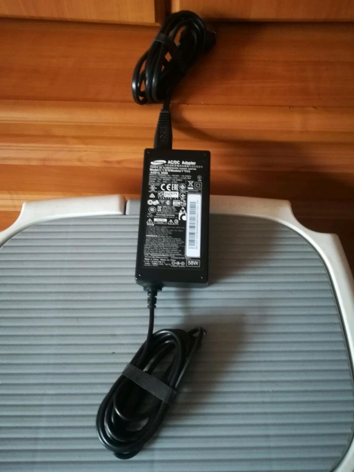 SAMSUNG AC-Adapter Modell:A5814 DSM in Mülheim (Ruhr)