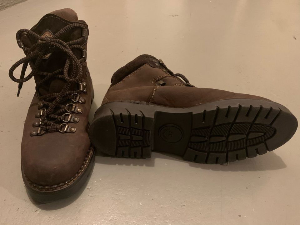 ++ Stone Valley Wanderschuhe, gefüttert++ NEU, Größe 38 in Mörfelden-Walldorf