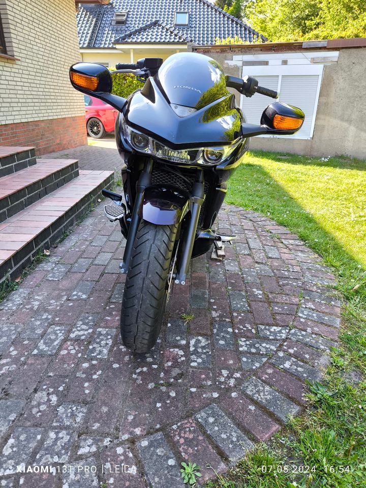 Honda DN01 NSA700 Motorrad - RC55 - CVT Automatik - ABS in Kremperheide