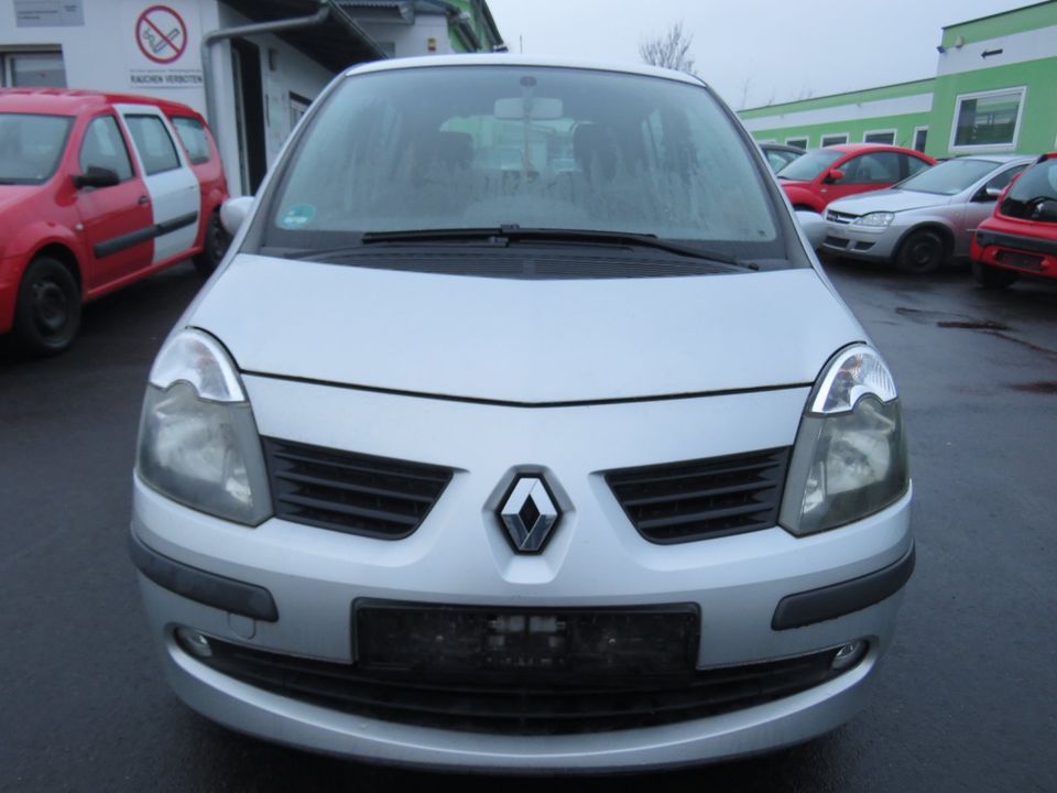 Renault Modus 2004 - 2008 Motorhaube Tür vorne links in Andernach