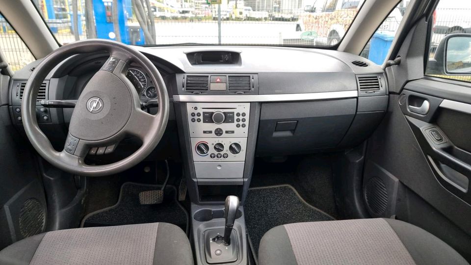 Opel Meriva 1,6 Automatik in Kamp-Lintfort