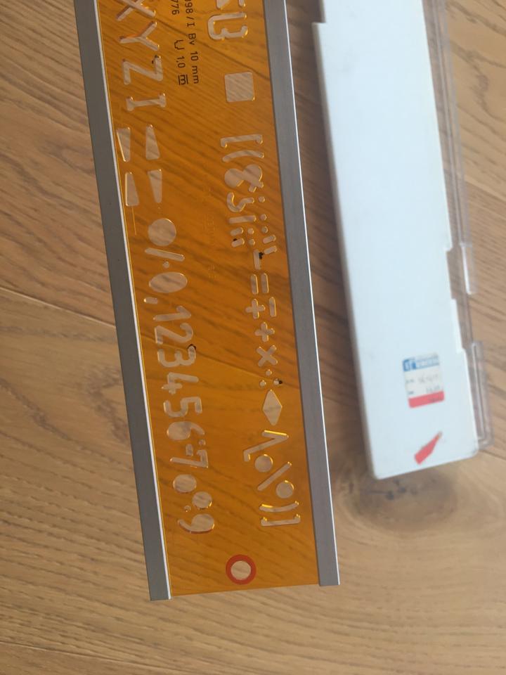 Schriftschablone 10 mm Rotring | ISO 3098/1 | DIN 6776 gebraucht in Berg