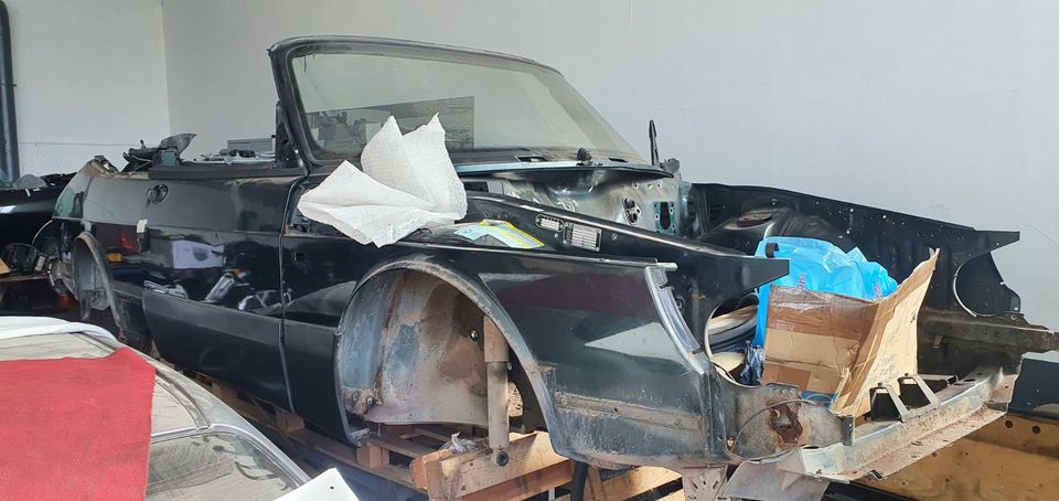 Saab 900 Softturbo Karosserie/Rahmen mit Dokumenten 1994 in Korschenbroich