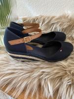 Tommy Hilfiger Wedges Keilabsatz Größe 40 Nordrhein-Westfalen - Paderborn Vorschau