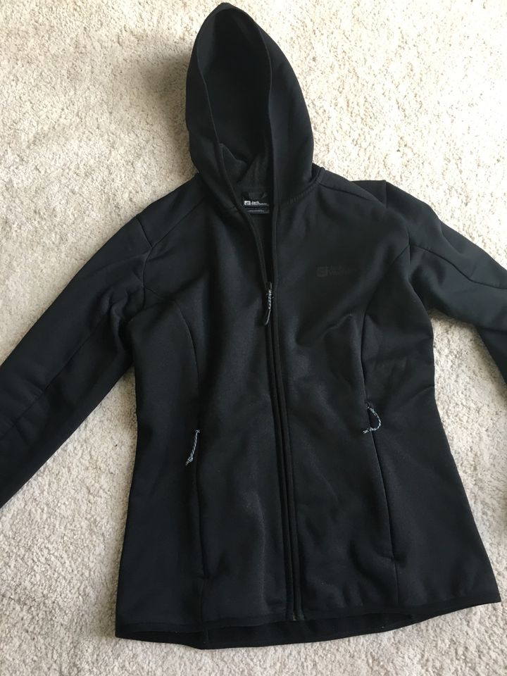 JACK WOLFSKIN Baiselberg Hooded Fleecejacke Gr. M NEU in Düsseldorf