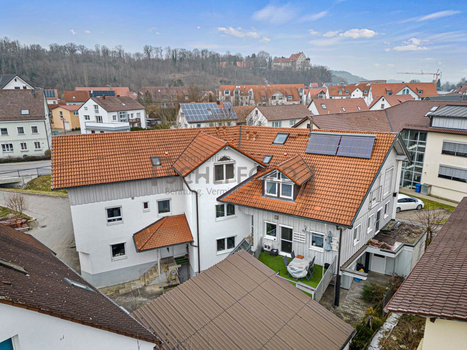 Großzügig und hell! Durchdacht geschnittene 4,5-Zimmer-Eigentumswohnung in schöner Wohnlage in Warthausen