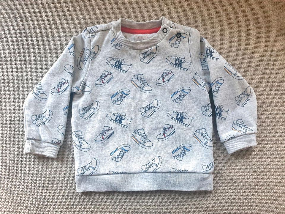 Sweatshirt / Bluse / Pulli / Langarmshirt, Gr. 86 in Berlin