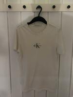 Calvin Klein Jeans T-Shirt S Hessen - Gießen Vorschau