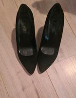 Schwarze Pumps von Paul Green Gr.4 1/2 Bremen - Schwachhausen Vorschau