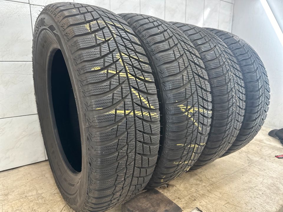 215/65 R17 99H Winterreifen Bj.2017 BRIDGESTONE 5-7mm in Remscheid