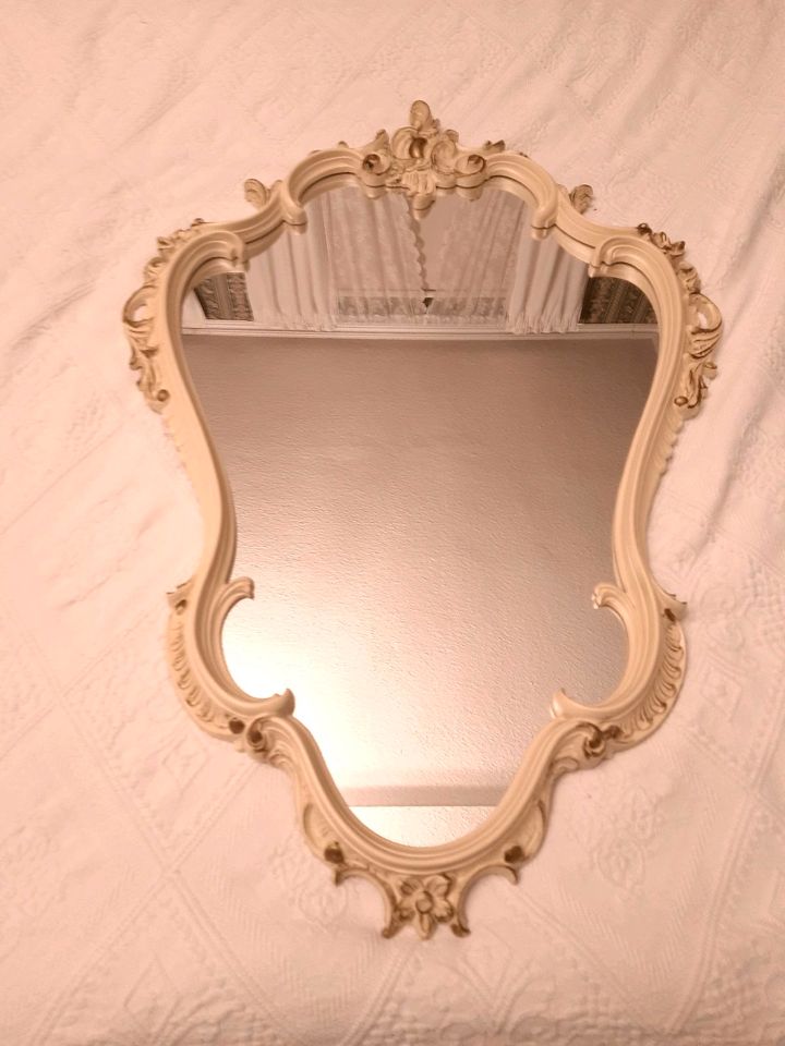 Wunderschöner Spiegel,  Vintage, Midcentury in Leck