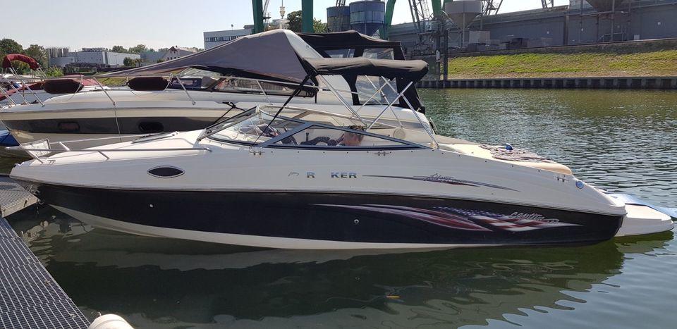 Rinker 232 CC Captiva Liberty Edition in Lampertheim