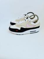 Nike Air Max 1 WMNS 'Valentine's Day' - 2024-Gr. 40,5 Mitte - Tiergarten Vorschau