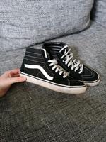 Vans Schuhe High Classic Sneaker schwarz Gr.40 Schleswig-Holstein - Gettorf Vorschau