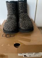 Ugg Boots Bailey Bow mit Leopardenmuster Größe 38 Hamburg-Mitte - Hamburg Hamm Vorschau