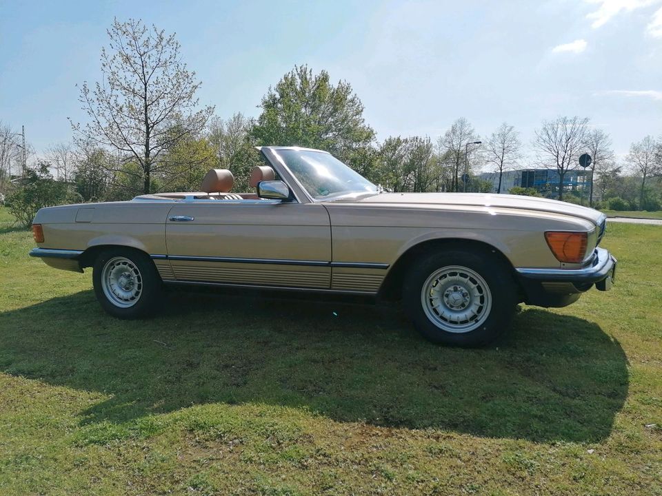 Mercedes Benz SL 107 R in Mannheim