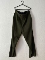 ASOS Grün Hose Khaki Green Trousers Chino Pants W30 High Waist Friedrichshain-Kreuzberg - Kreuzberg Vorschau