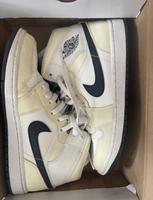 Wmns Air Jordan 1 MID Nordrhein-Westfalen - Eschweiler Vorschau