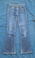 Levi's Damen Jeans 525 W27/L32 blau Schlaghose Bootcut Baden-Württemberg - Güglingen Vorschau