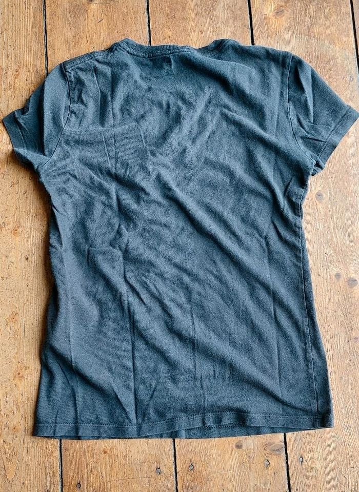 LEVI'S Kurzarm T-Shirt Gr. XS dunkelgrau silber in Köln