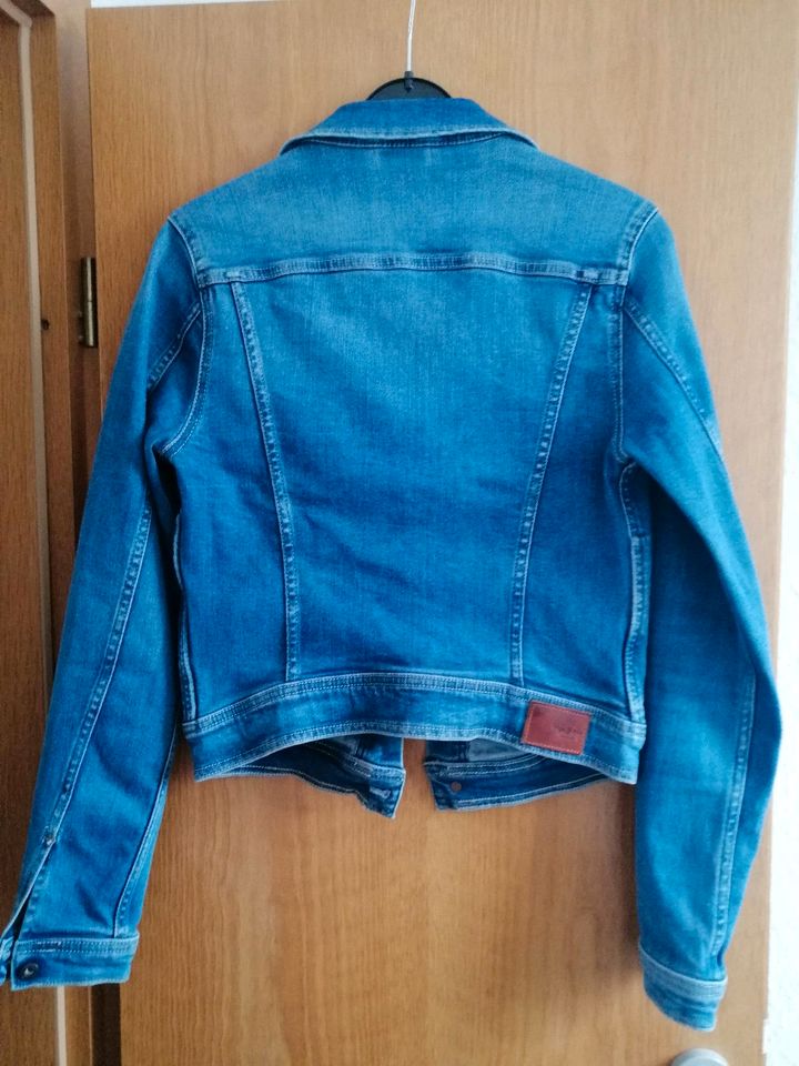 Schöne Pepe Sommer Jeansjacke schönes blau S in Göppingen