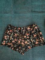 Oasis Shorts schwarz floral 40 Innenstadt - Köln Altstadt Vorschau
