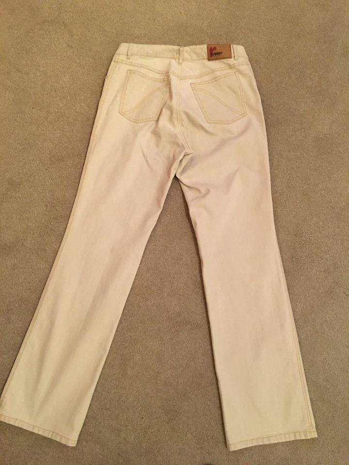 Schicke Jeans in beige v.rosner,gerader Schnitt,Gr.40 in Berlin