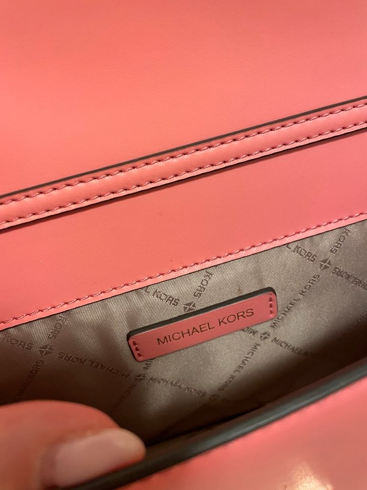 Michael Kors Tasche in Hamburg