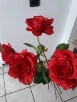 Seidenblumen rote Rosen Bayern - Frauenneuharting Vorschau