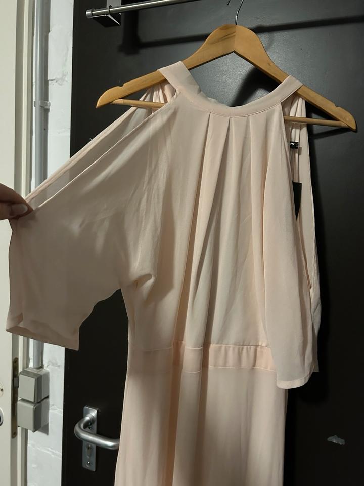 Kleid Creme gr. 40 L Schleppe Tüll Lang Hochzeit Standesamt in Düsseldorf