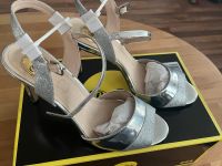 Buffalo High Heels Größe 40, Top Zustand Nordrhein-Westfalen - Warburg Vorschau