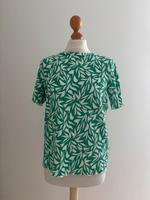 Grün-weiß gemustertes T-Shirt von C&A, Größe L, neu Berlin - Mitte Vorschau