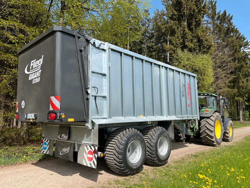 Vermiete Fliegl Abschiebewagen 35 cbm (ähnlich wie Muldenkipper) in Schwabmünchen