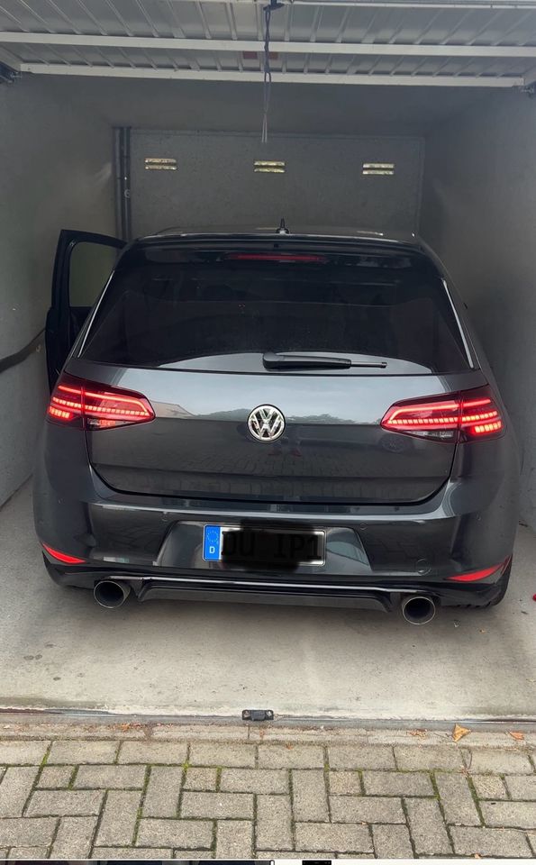 Golf 7 gti clubsport voll Dynaudio in Duisburg