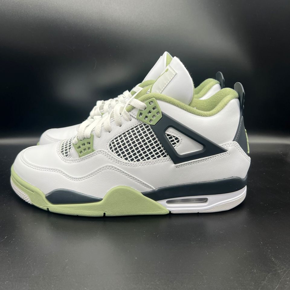 Nike Jordan 4 Seafoam 44,5 in Neuberg