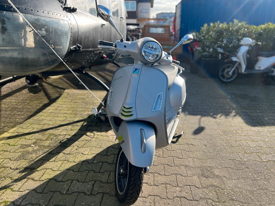 Vespa Gts 300 Supertech 2024 SOFORT VERFÜGBAR in Leverkusen