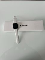 Apple Watch SE (GPS + Cellular, 44 mm) Aluminiumgehäuse Silber Berlin - Hohenschönhausen Vorschau
