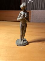 Statuette einer jungen Frau Baden-Württemberg - Walddorfhäslach Vorschau