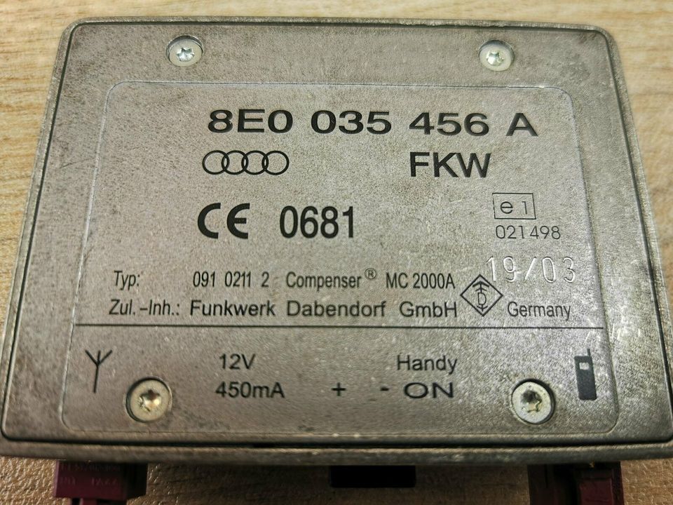 Audi A4 B6 B7 A6 4B 4F Antennen Verstärker 8E0 045 456A in Bad Doberan