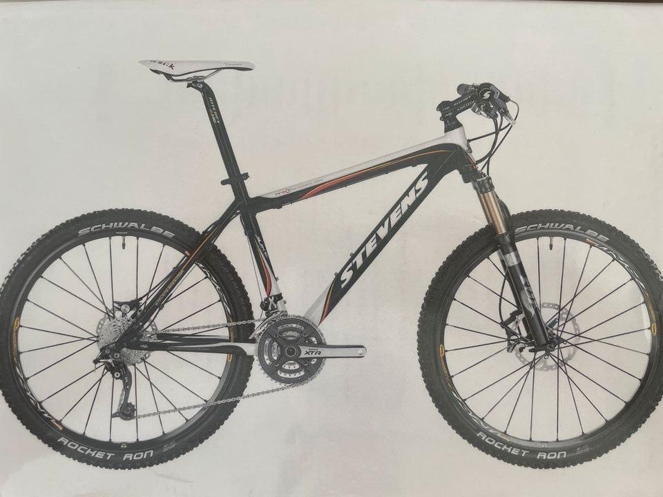 Stevens Juke Team 26Zoll RH 18 Herrenbike in weiß 27 Gang in Melbeck