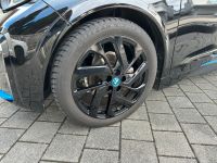 Original BMW i3s Winterräder 19 Zoll  Felgen Reifen schwarz Kr. München - Garching b München Vorschau