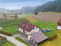 Idyllischer Einfamilienhaus-Bungalow mit Fernblick in Marktl Kr. Altötting - Marktl Vorschau