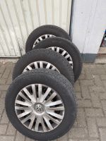 Winterreifen 195/65R15 91T mit Original VW Radkappen Golf 5,6,7 Niedersachsen - Wolfenbüttel Vorschau